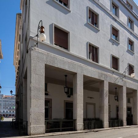 Vis A Vis Apartments Triest Zewnętrze zdjęcie